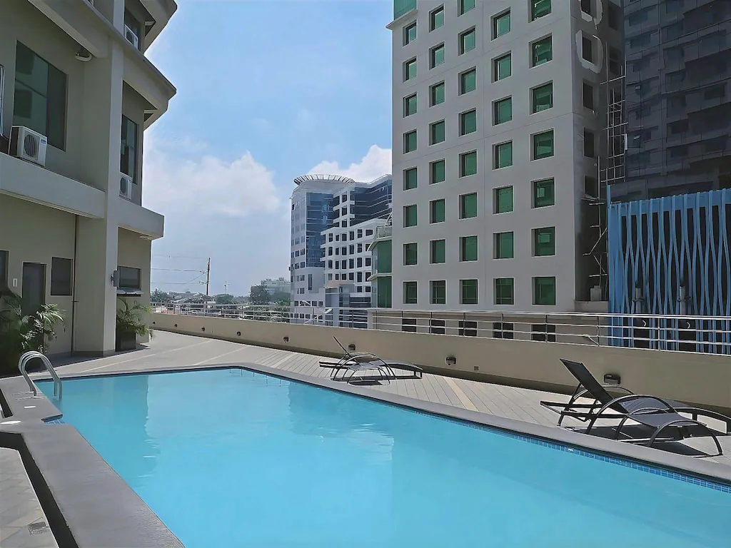 Mandarin Plaza Hotel Cebu: The Ultimate Guide for City Explorers