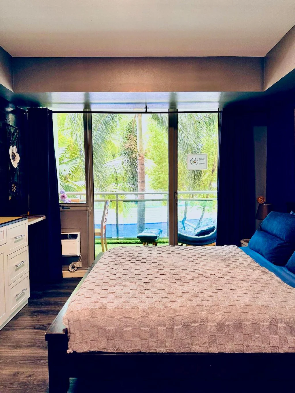 Comfortable Unit w/ All Essentials, Manila, Philippines