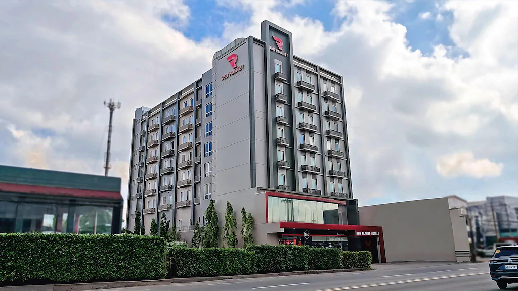 Red Planet Davao: Best Budget Hotel for Modern Travelers in Davao City