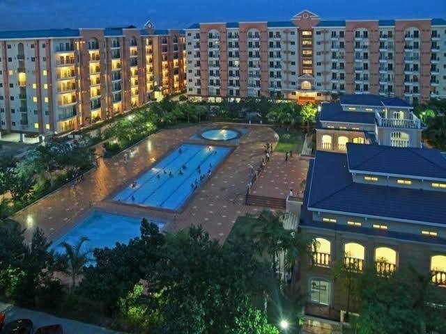 The Teal Deal Manila: Your Ultimate Budget-Friendly Urban Staycation