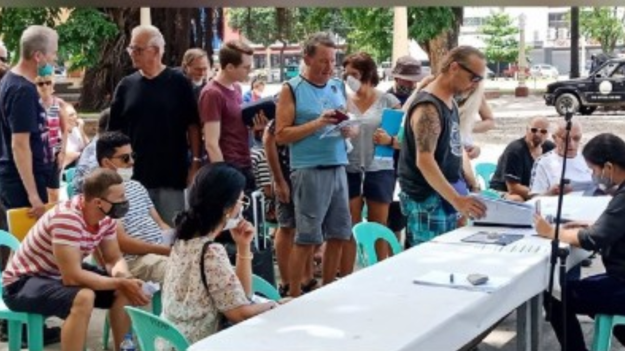 Why Expats Are Moving to the Philippines to Double Their Purchasing Power