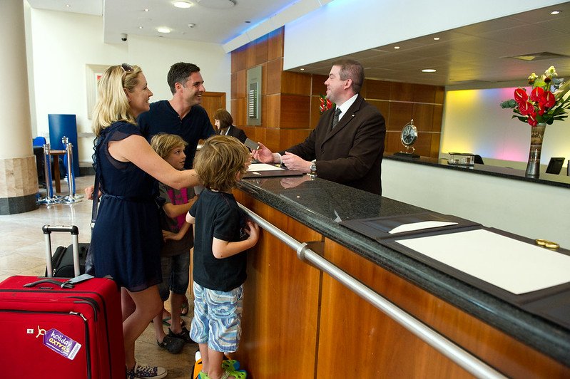 Master the Lobby: 5 Check-In Mistakes Costing You Upgrades and Perks