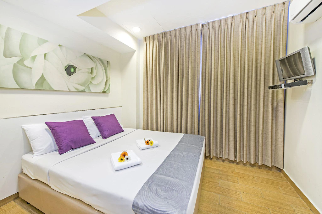 Hotel 81 Cosy Reviews And Travel Guide: Affordable 2 Star Stay With Excellent Location