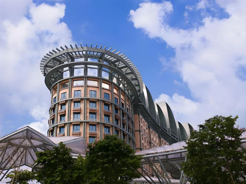 Resorts World Sentosa Hotel Michael 5 Star Reviews and Travel Guide Stunning Stay