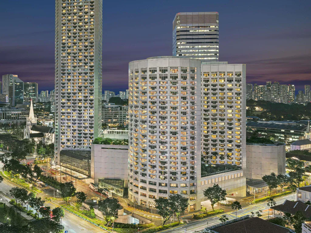 Ultimate Fairmont Singapore Reviews and Travel Guide Luxury Living in the Heart of the Lion City