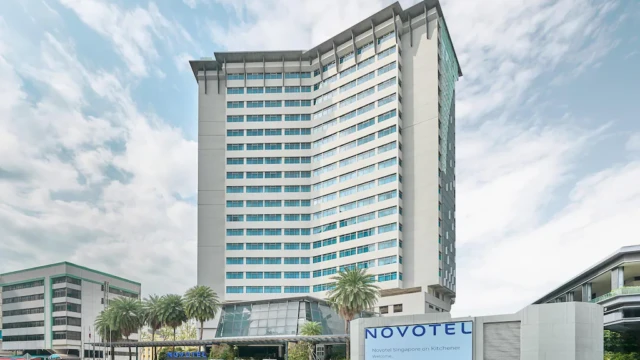 Novotel Singapore on Kitchener Reviews and Comprehensive Travel Guide